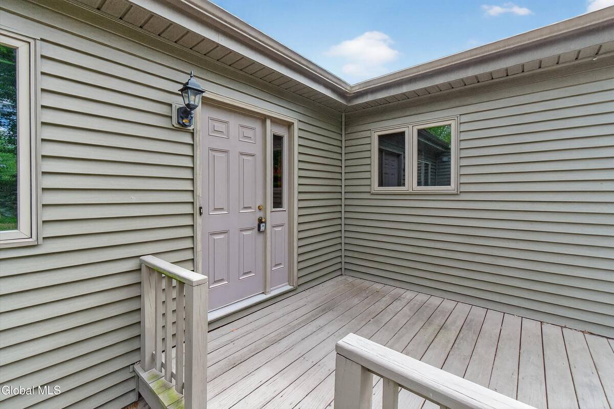 #29 photo, 96 Vosburgh Road, Poestenkill , NY 12018