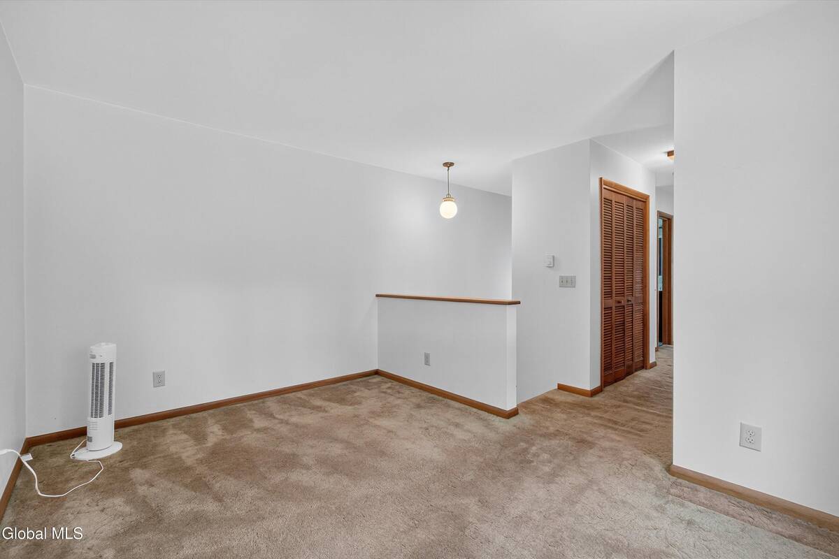 #3 photo, 96 Vosburgh Road, Poestenkill , NY 12018