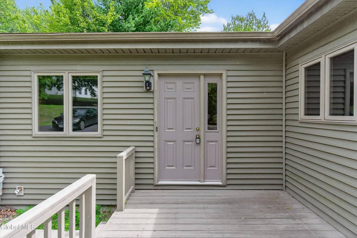 #30 photo, 96 Vosburgh Road, Poestenkill , NY 12018