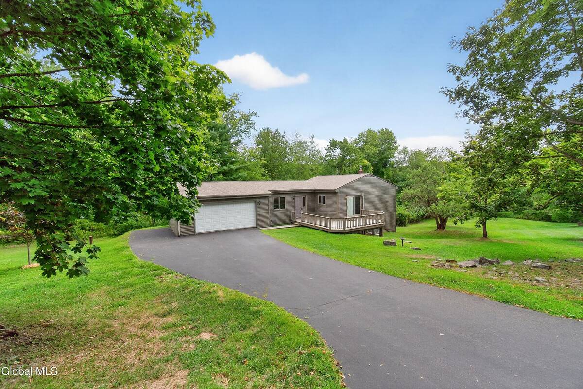 #31 photo, 96 Vosburgh Road, Poestenkill , NY 12018