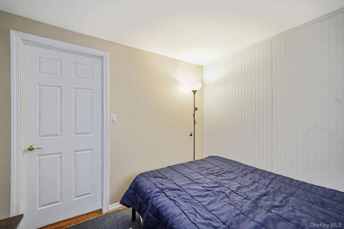 #19 photo, 23 Holiday Park Drive, サフォーク郡 Centereach , NY 11720