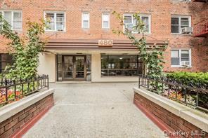 #2 photo, 480 Riverdale Ave, #7L, Yonkers , NY 10705