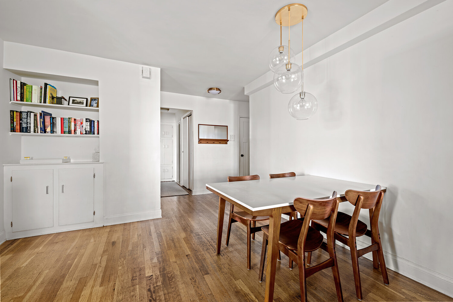 #5 photo, 800 CORTELYOU Road, ブルックリン区 Kensington , NY 11218