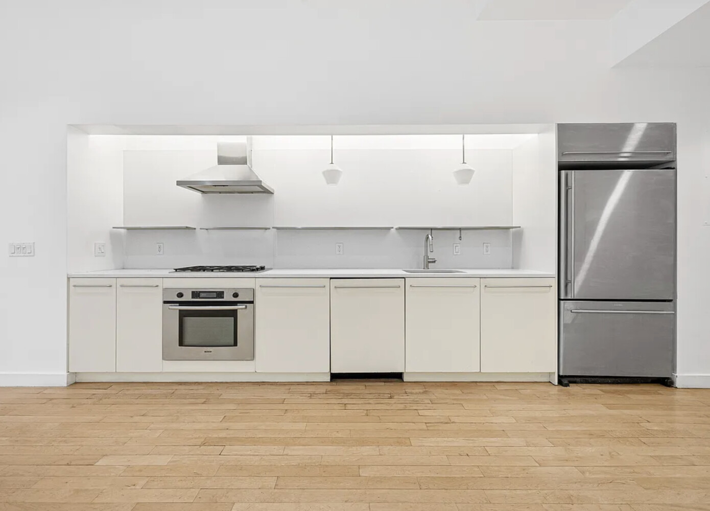 #6 photo, 15 BROAD Street, マンハッタン Financial District , NY 10005