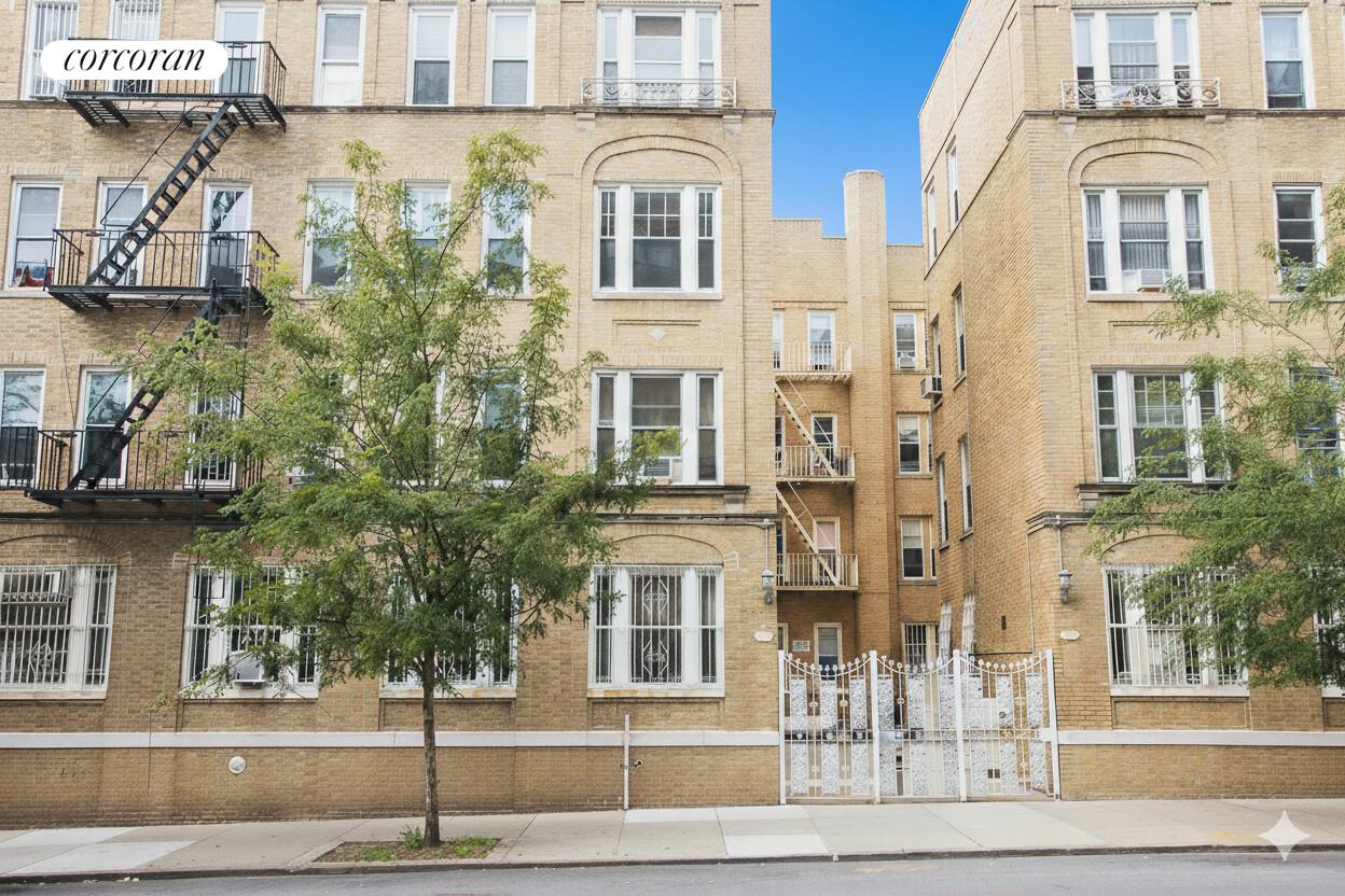 #11 photo, 848 43RD Street, Sunset Park , NY 11232