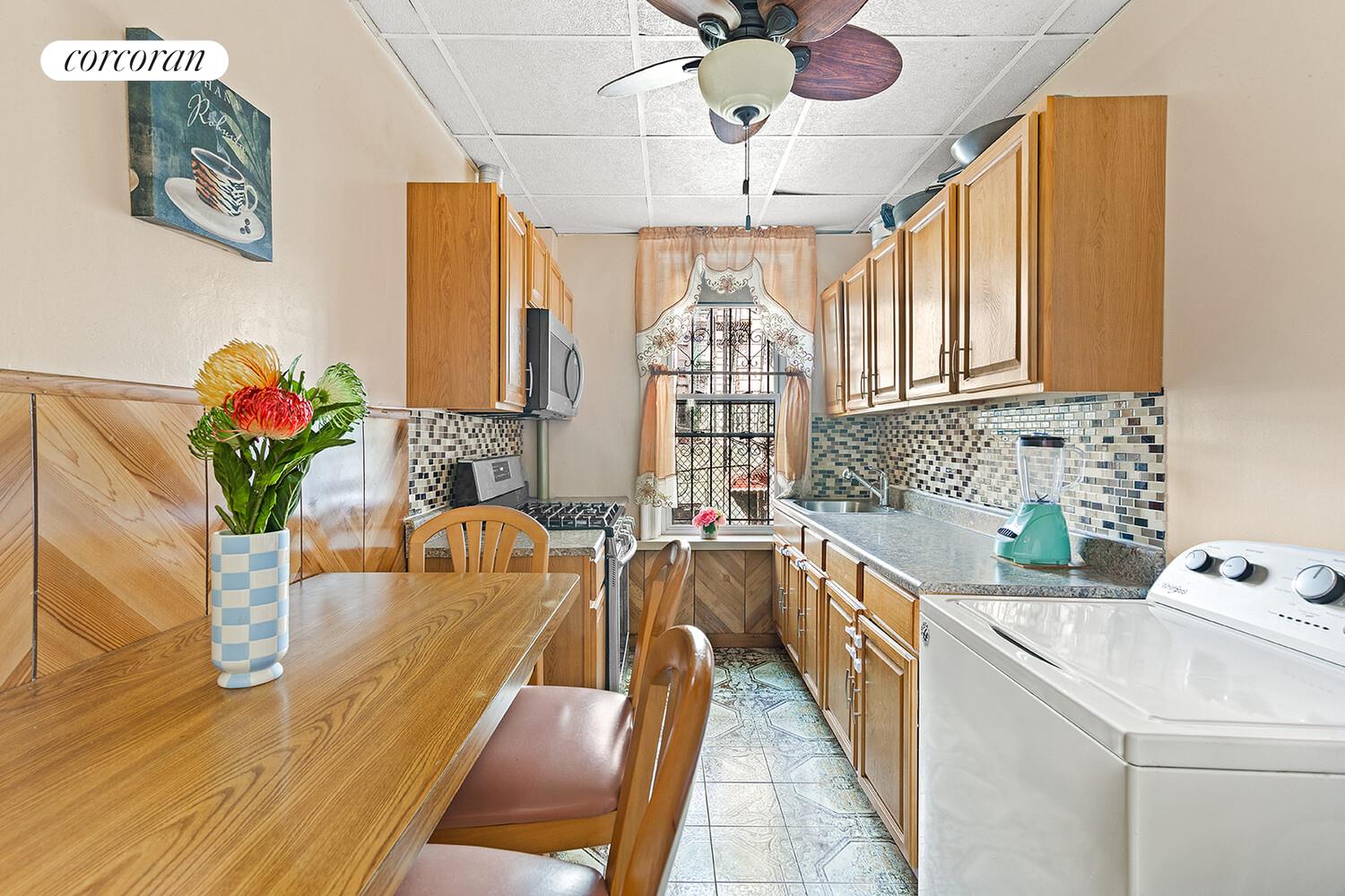 #5 photo, 848 43RD Street, Sunset Park , NY 11232