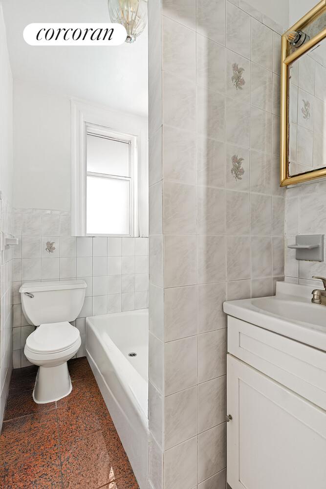 #9 photo, 848 43RD Street, Sunset Park , NY 11232