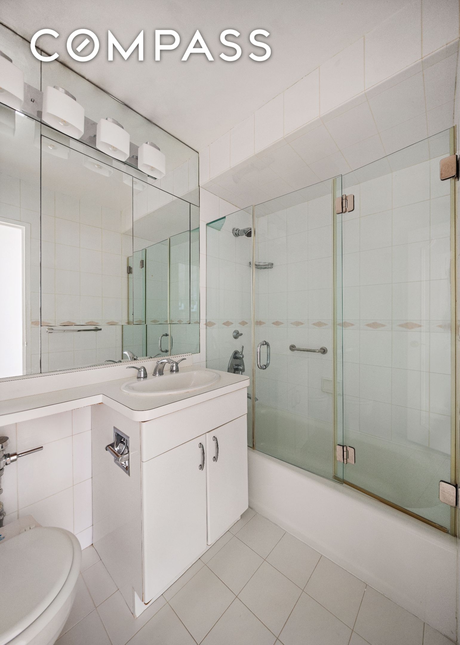 #13 photo, 201 E 66th Street, マンハッタン Lenox Hill , NY 10065