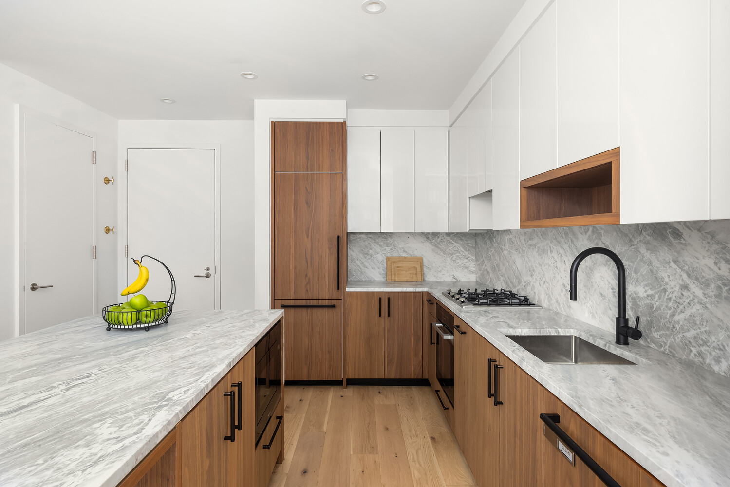 #3 photo, 29 HURON Street, ブルックリン区 Greenpoint , NY 11222