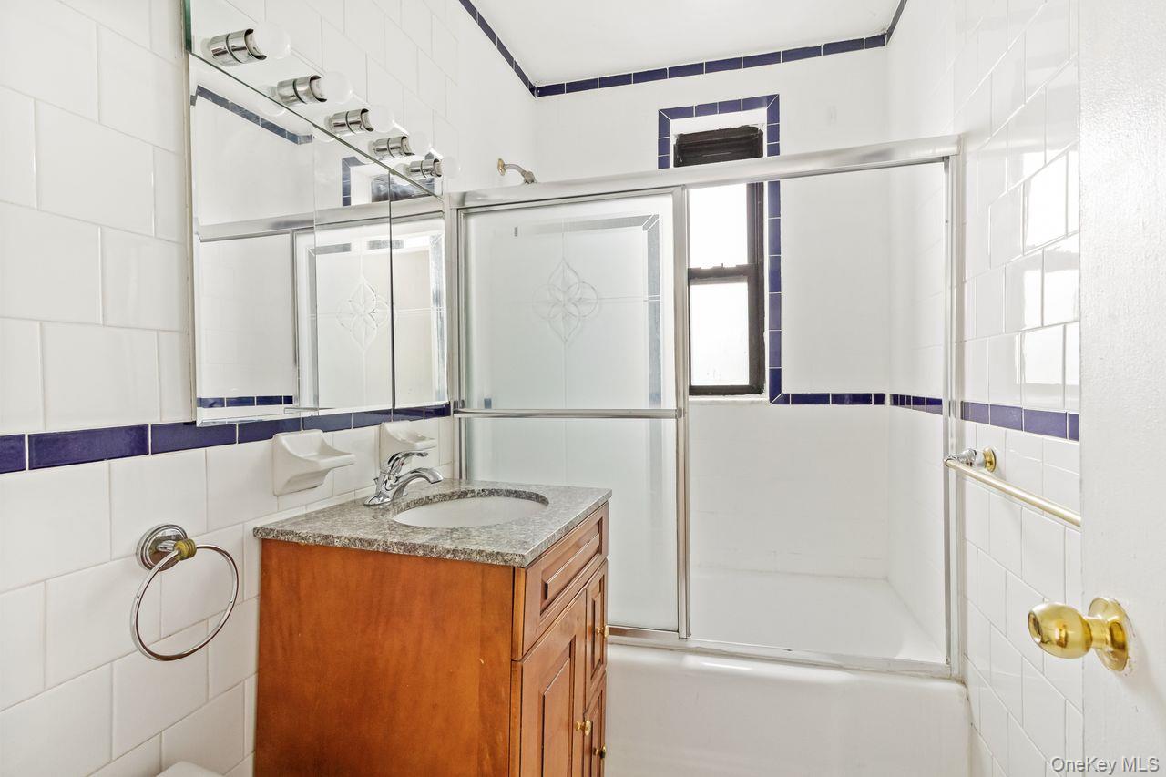 #10 photo, 70 Sherman Avenue, Yonkers , NY 10705