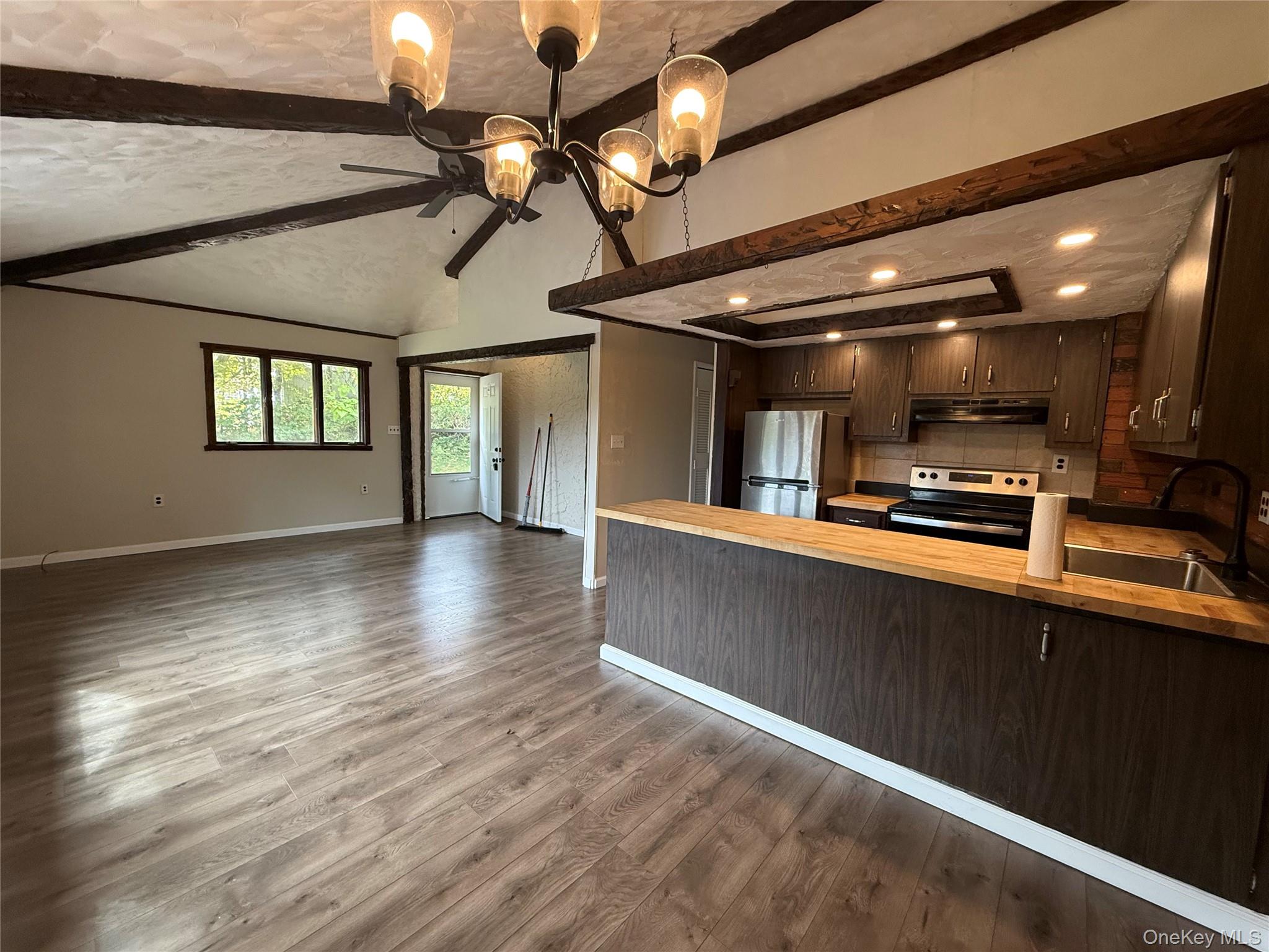 #10 photo, 8 Sherman Drive, Milton , NY 12542