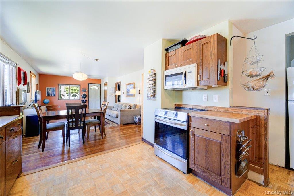 #11 photo, 295 E Main Street, Beacon , NY 12508