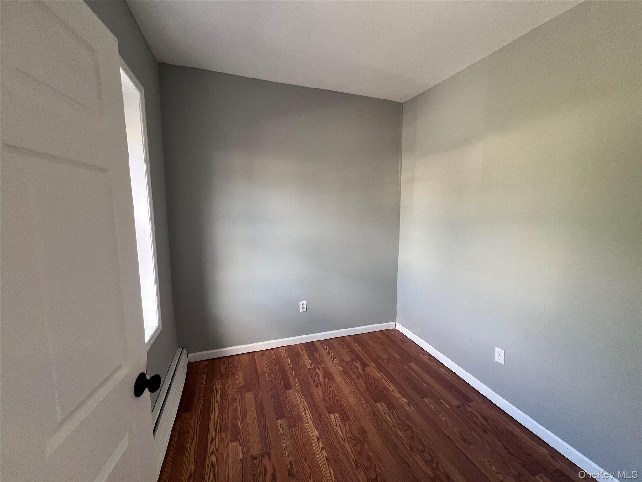 #3 photo, 488 Broadway, Newburgh , NY 12550