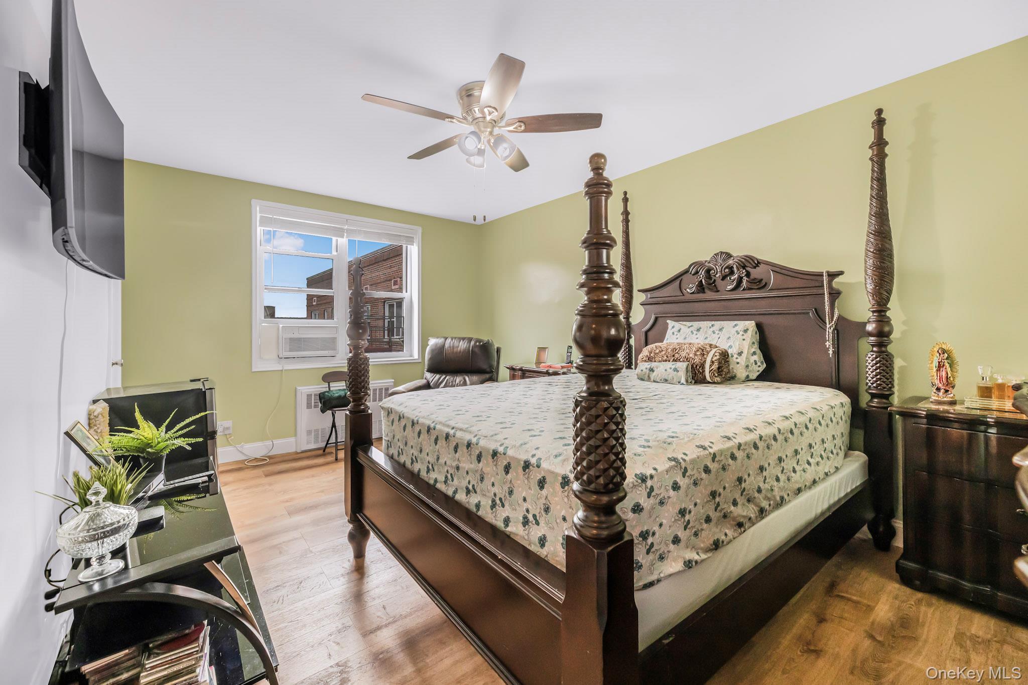 #16 photo, 480 Riverdale Avenue, Yonkers , NY 10705