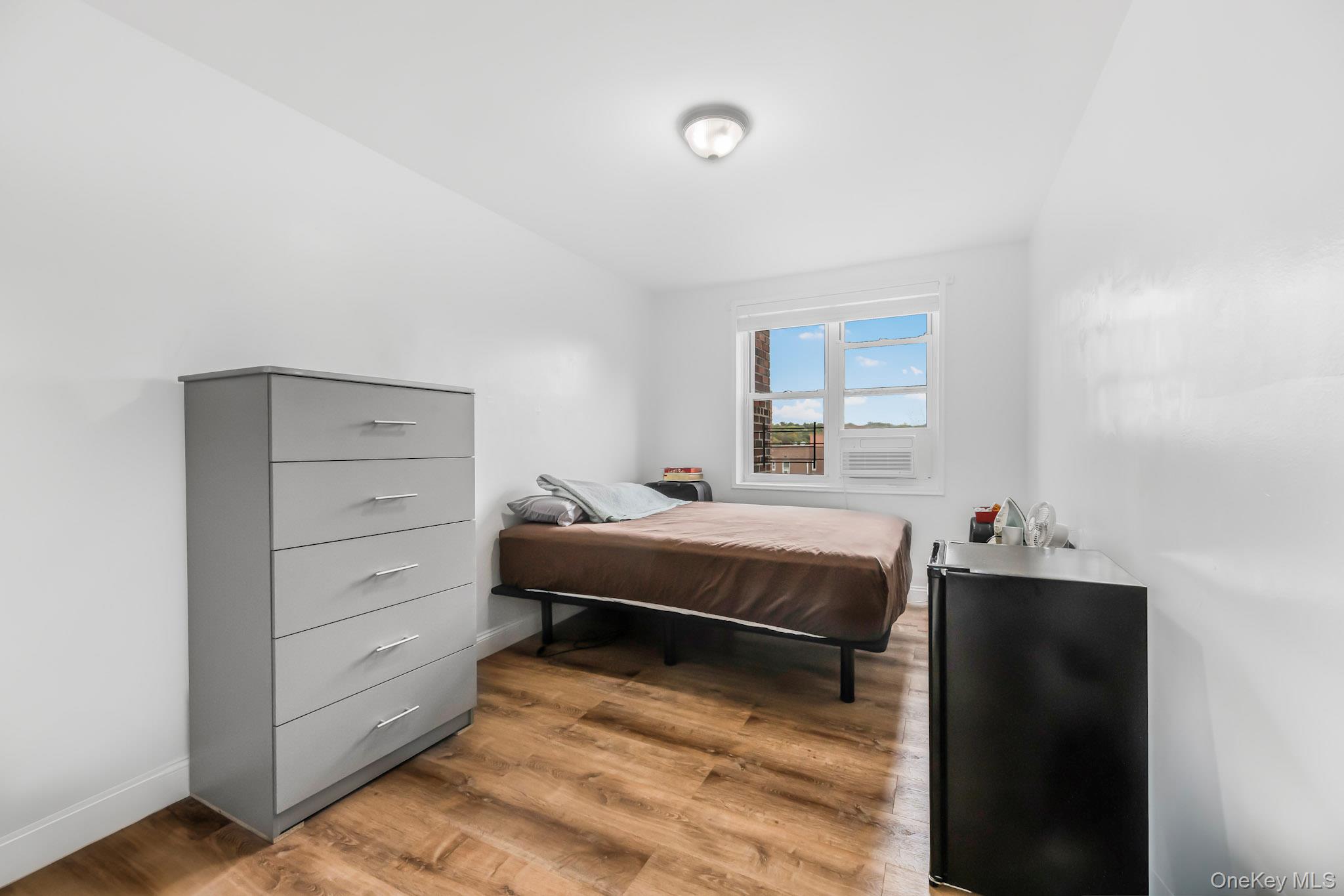 #18 photo, 480 Riverdale Avenue, Yonkers , NY 10705