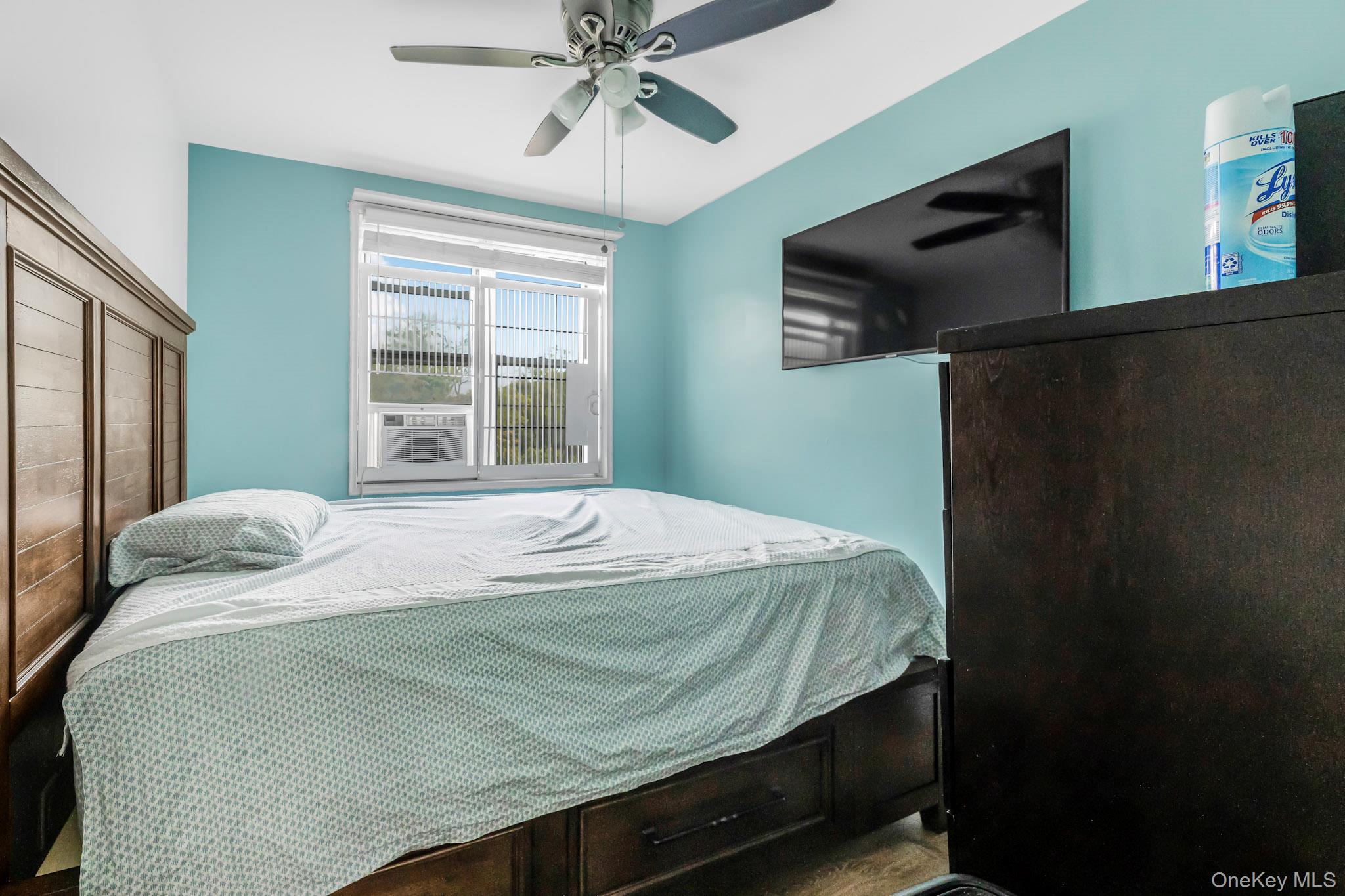 #19 photo, 480 Riverdale Avenue, Yonkers , NY 10705