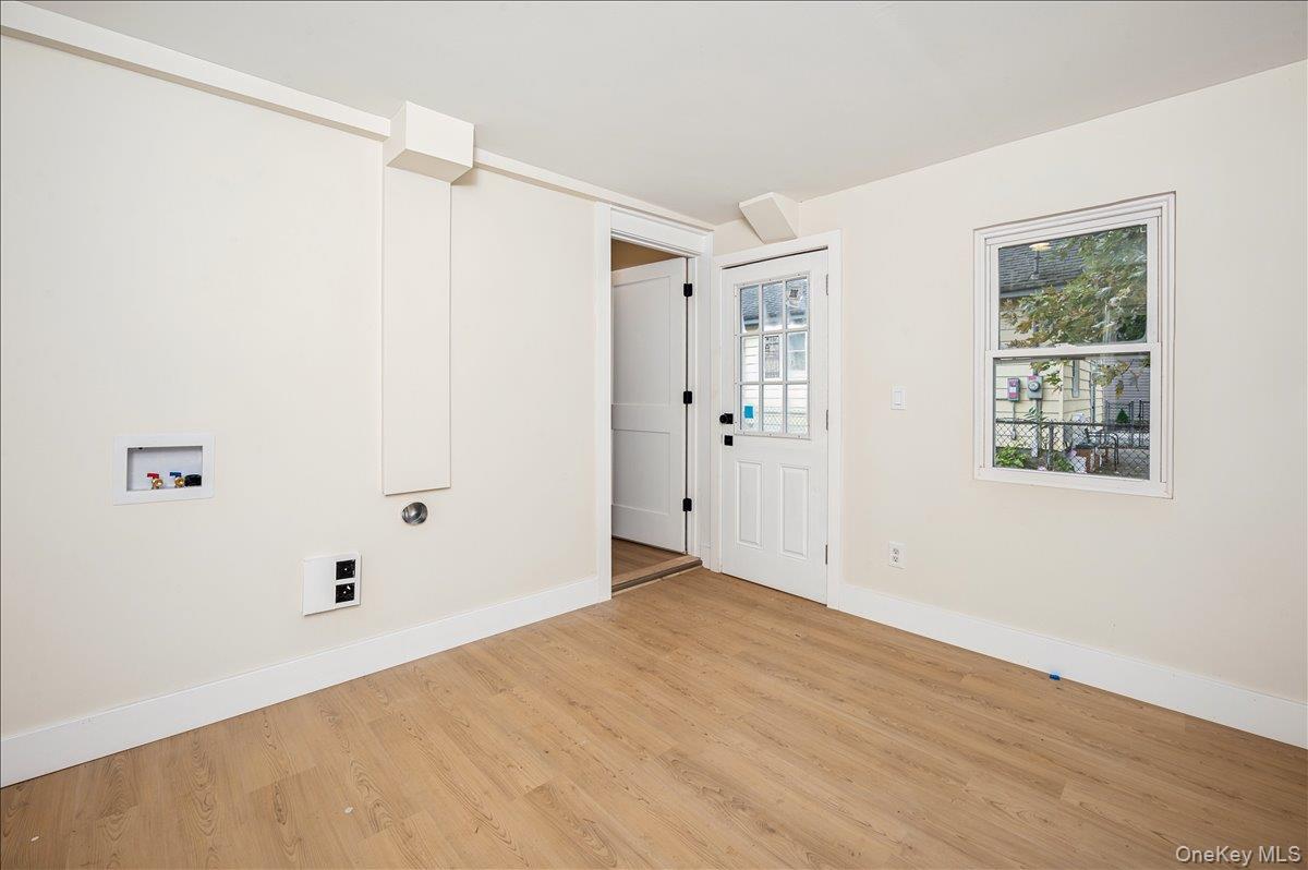 #12 photo, 9 Greenbush Drive, Hyde Park , NY 12601