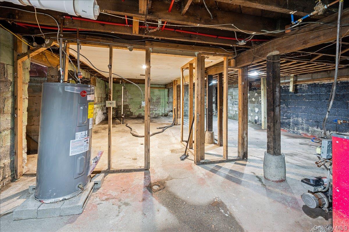 #13 photo, 9 Greenbush Drive, Hyde Park , NY 12601