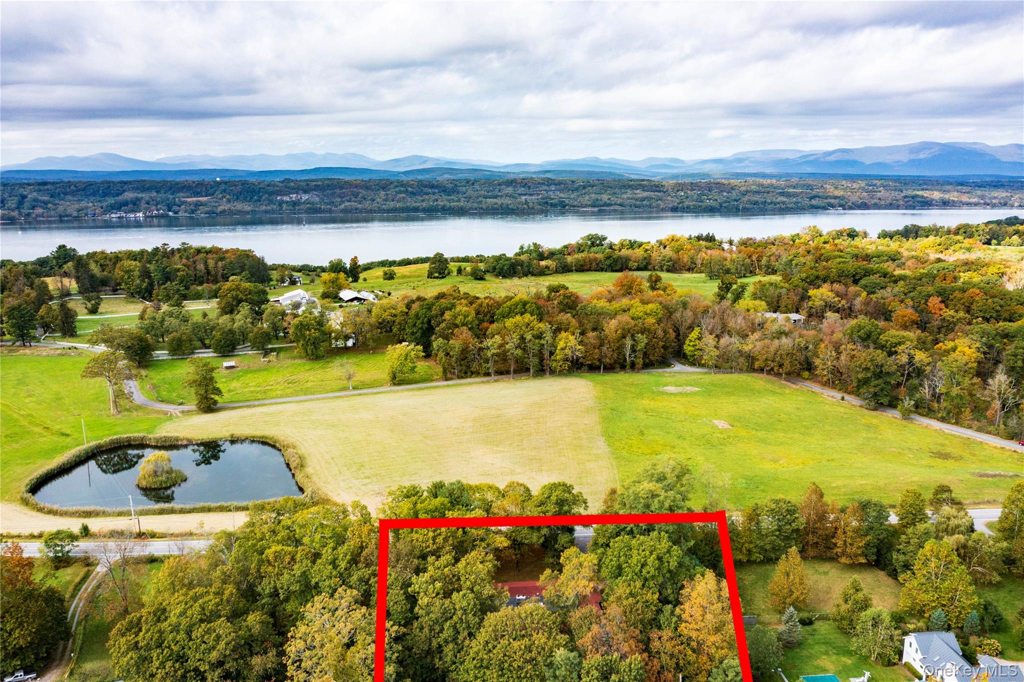 #4 photo, 98 River Road, Rhinebeck , NY 12572