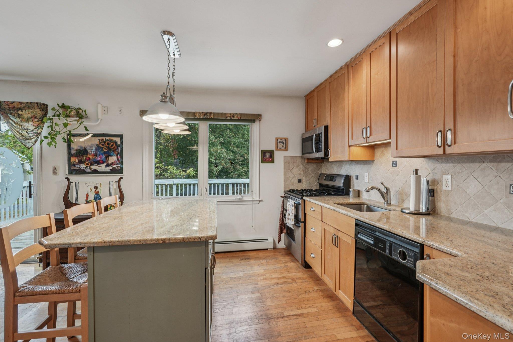 #15 photo, 10 Glen Court, Congers , NY 10920