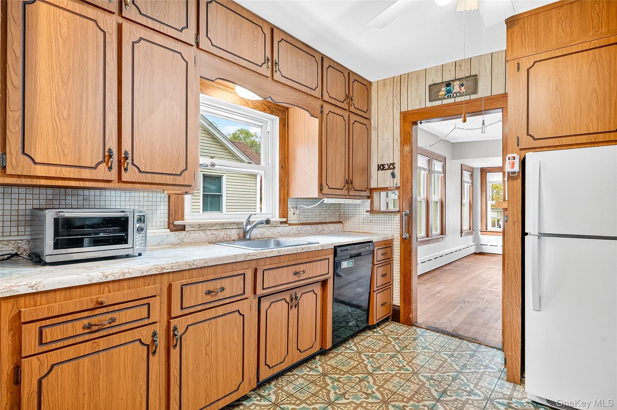 #14 photo, 18 Oakwood Road, Bardonia , NY 10954