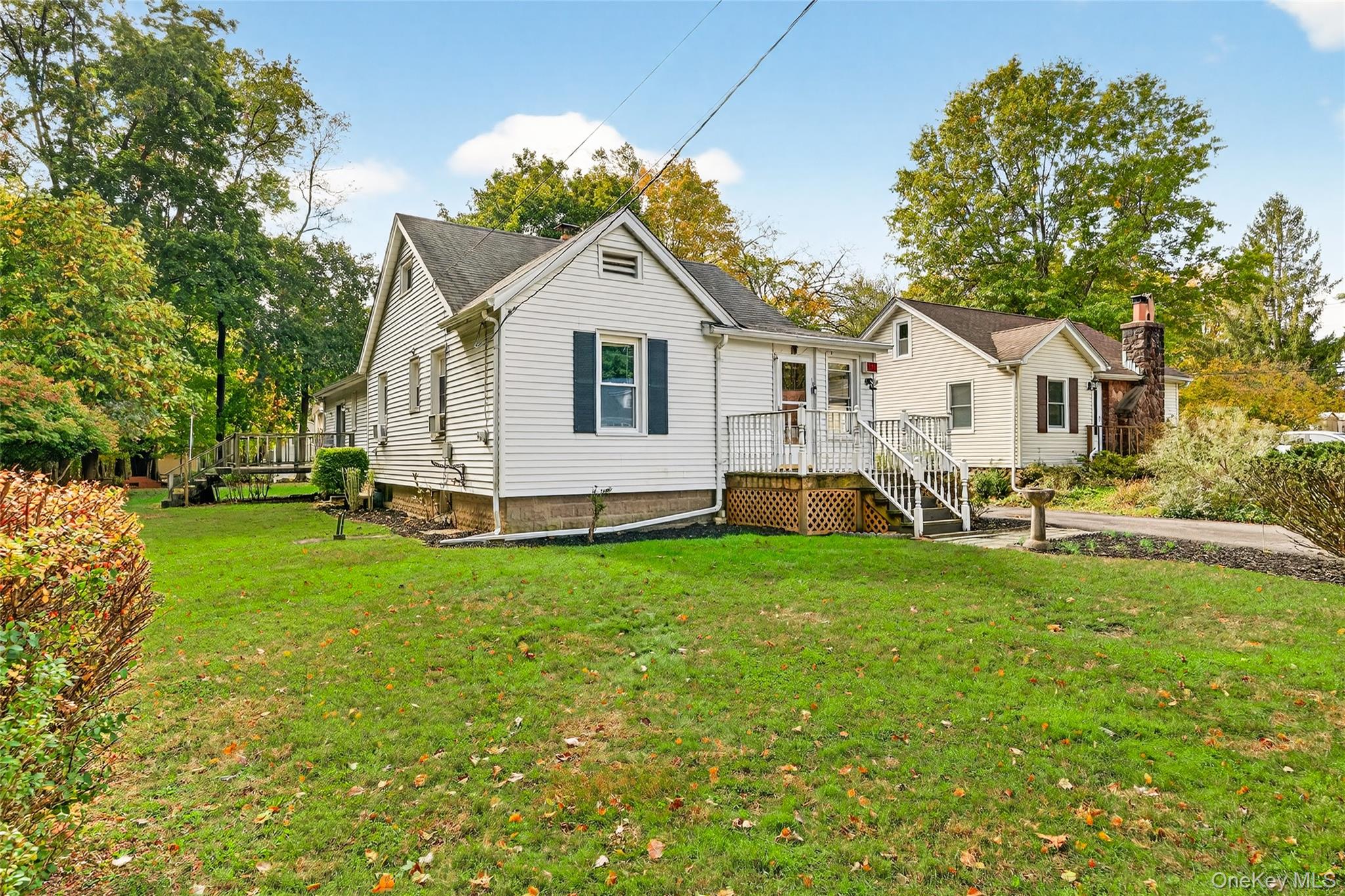 #3 photo, 18 Oakwood Road, Bardonia , NY 10954