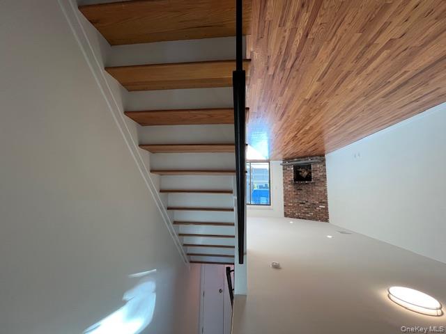 #8 photo, 5 Dunwood Road, ナッソー郡 Port Washington , NY 11050