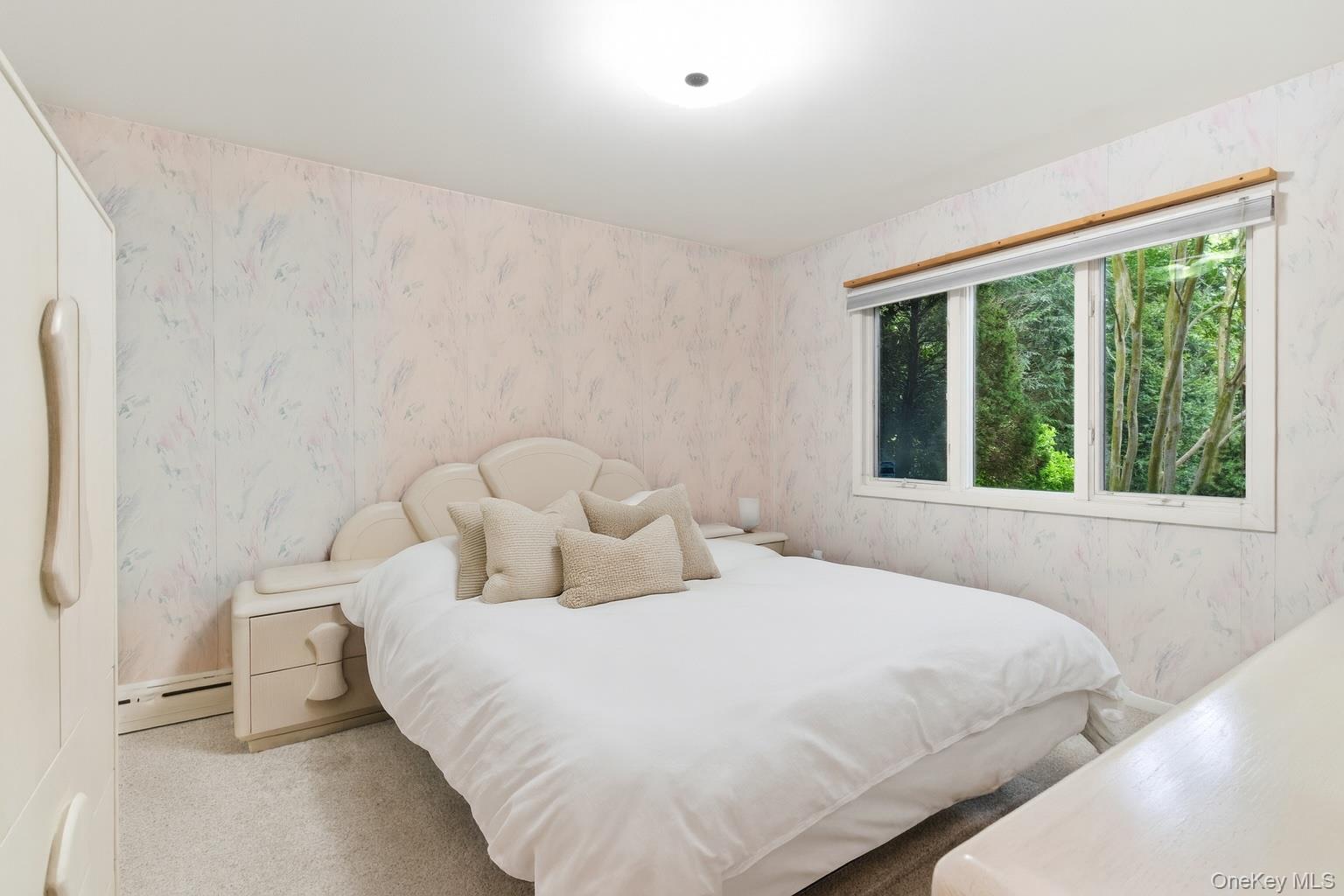 #14 photo, 9 Cliftwood Drive, Huntington , NY 11743