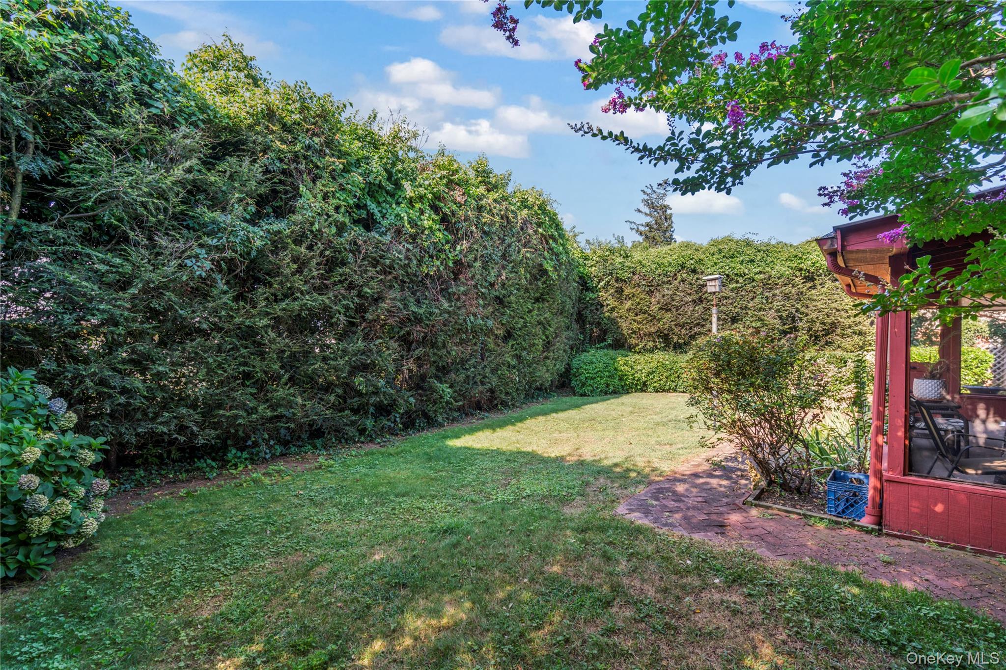 #18 photo, 9 Cliftwood Drive, Huntington , NY 11743