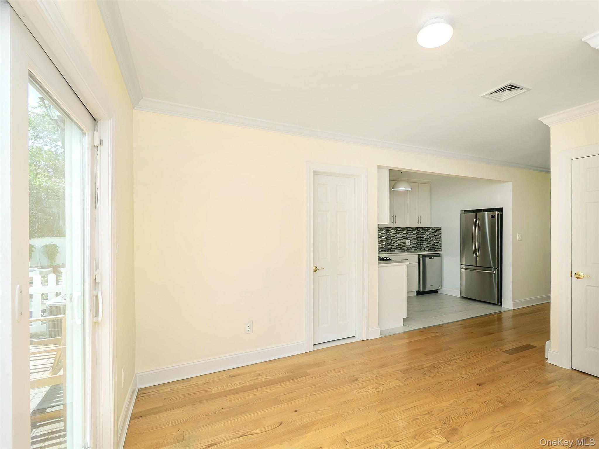 #13 photo, 30B Edgewood Road, ナッソー郡 Port Washington , NY 11050