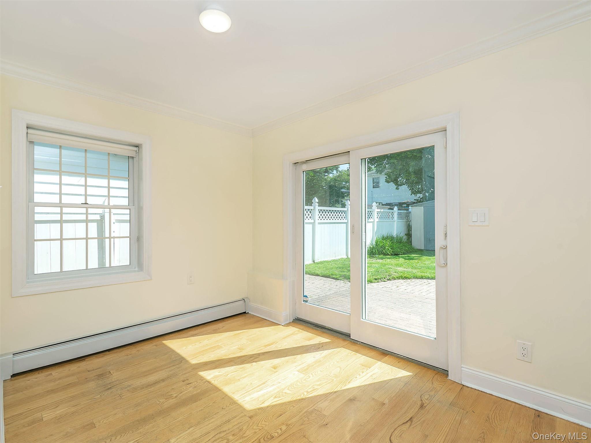 #14 photo, 30B Edgewood Road, ナッソー郡 Port Washington , NY 11050