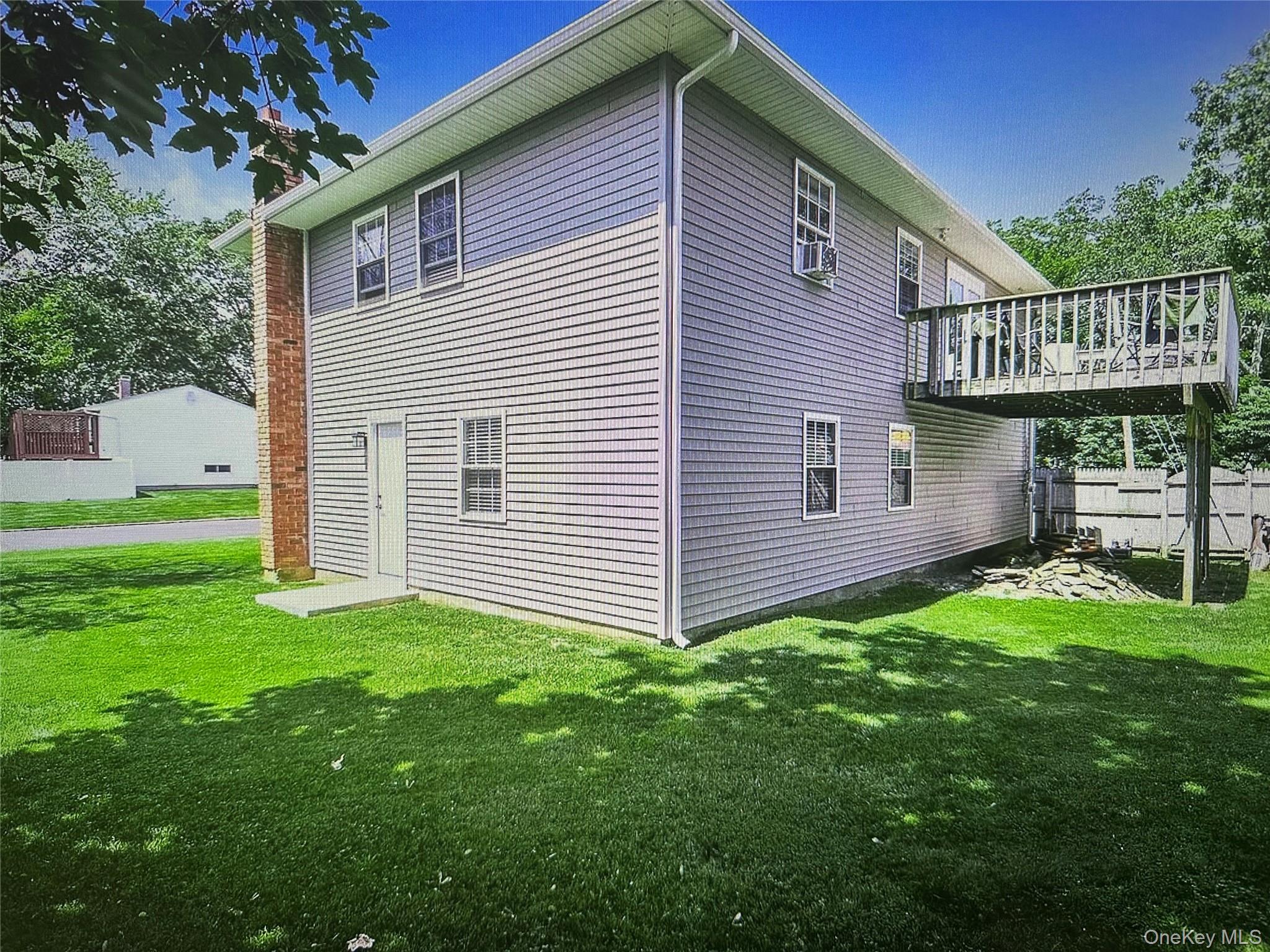 #4 photo, 142 Greene Avenue, サフォーク郡 Port Jefferson Station , NY 11776