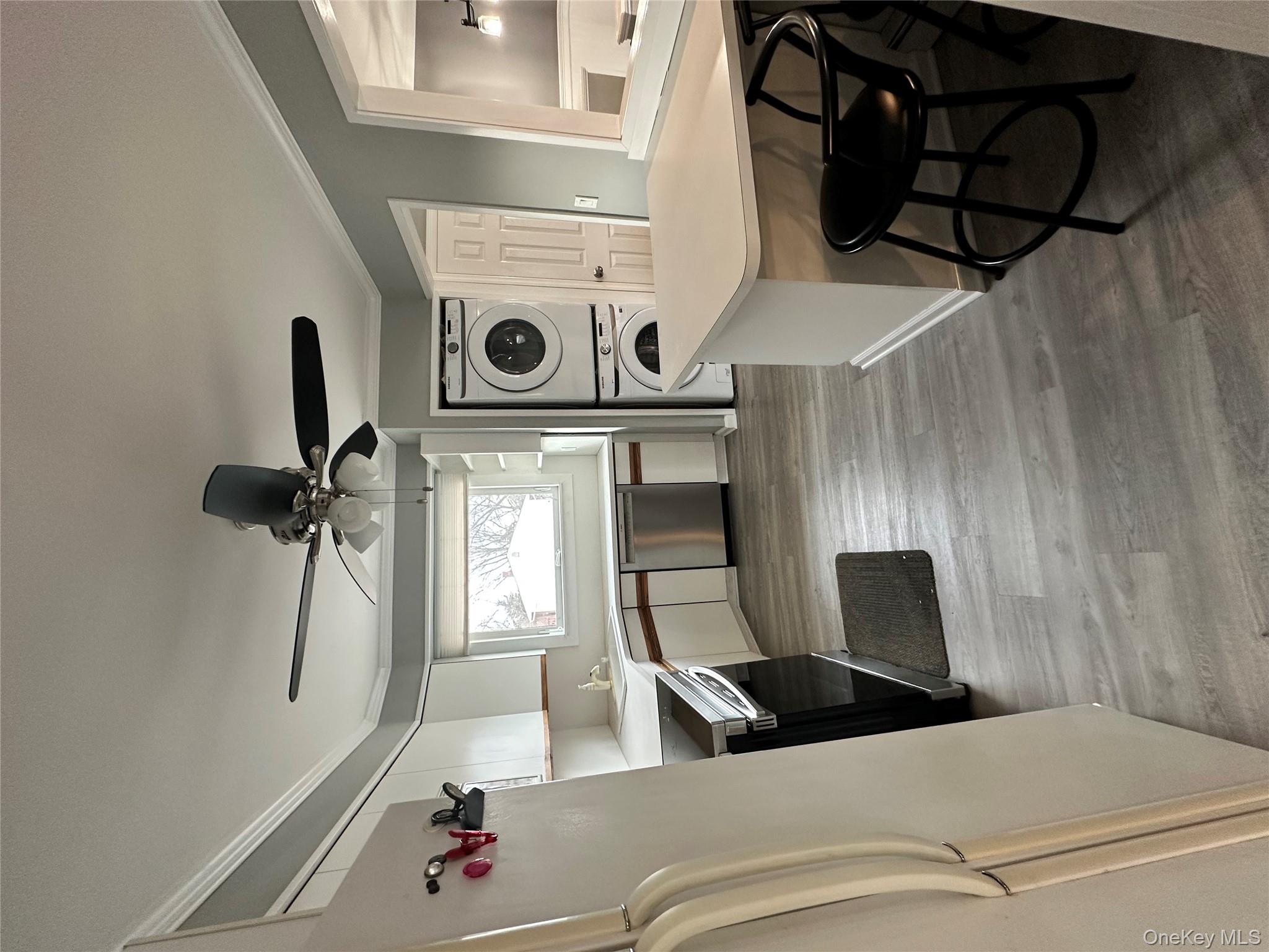 #9 photo, 142 Greene Avenue, サフォーク郡 Port Jefferson Station , NY 11776