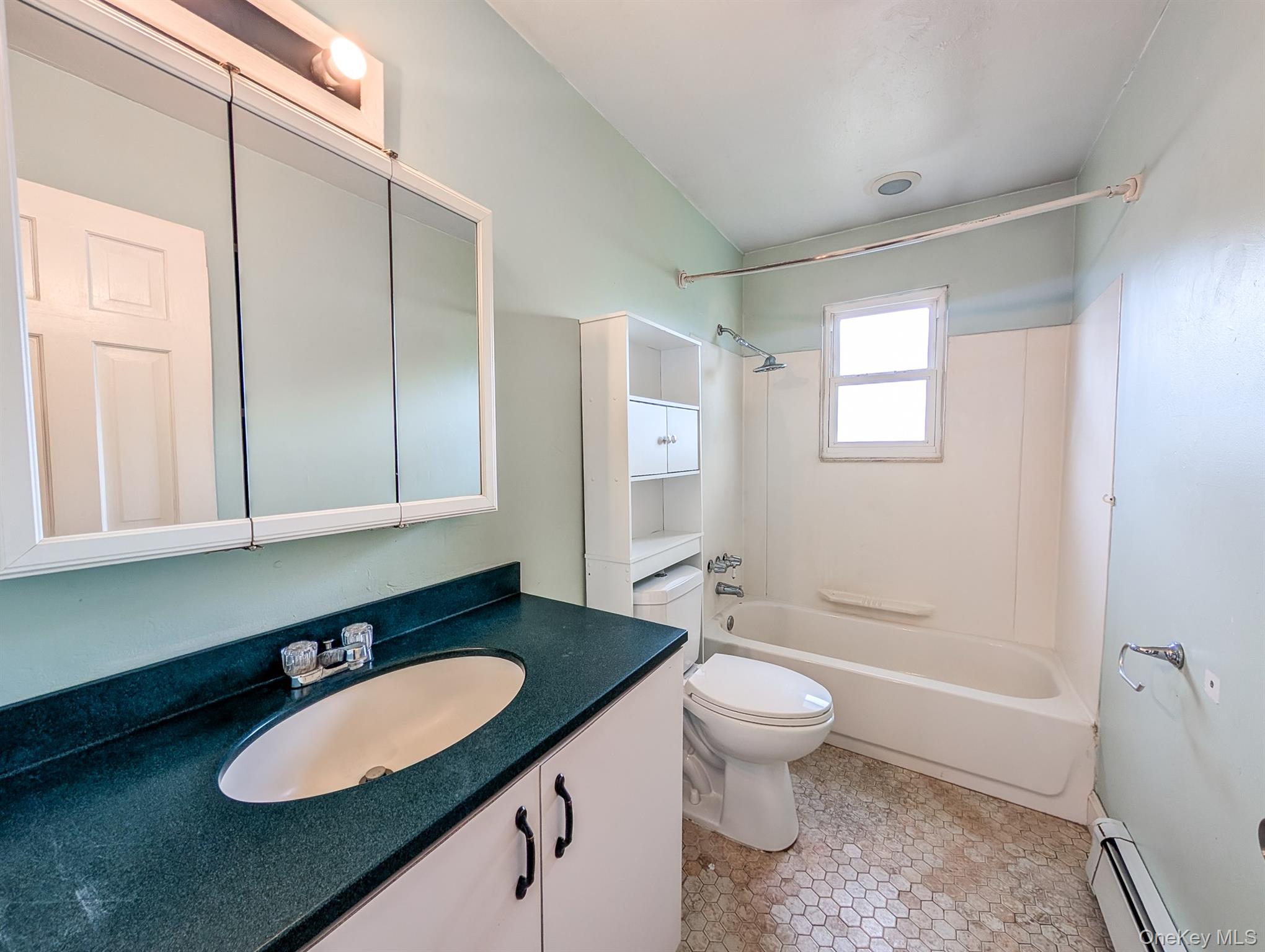 #13 photo, 16 Elm Road, サフォーク郡 Mastic Beach , NY 11951