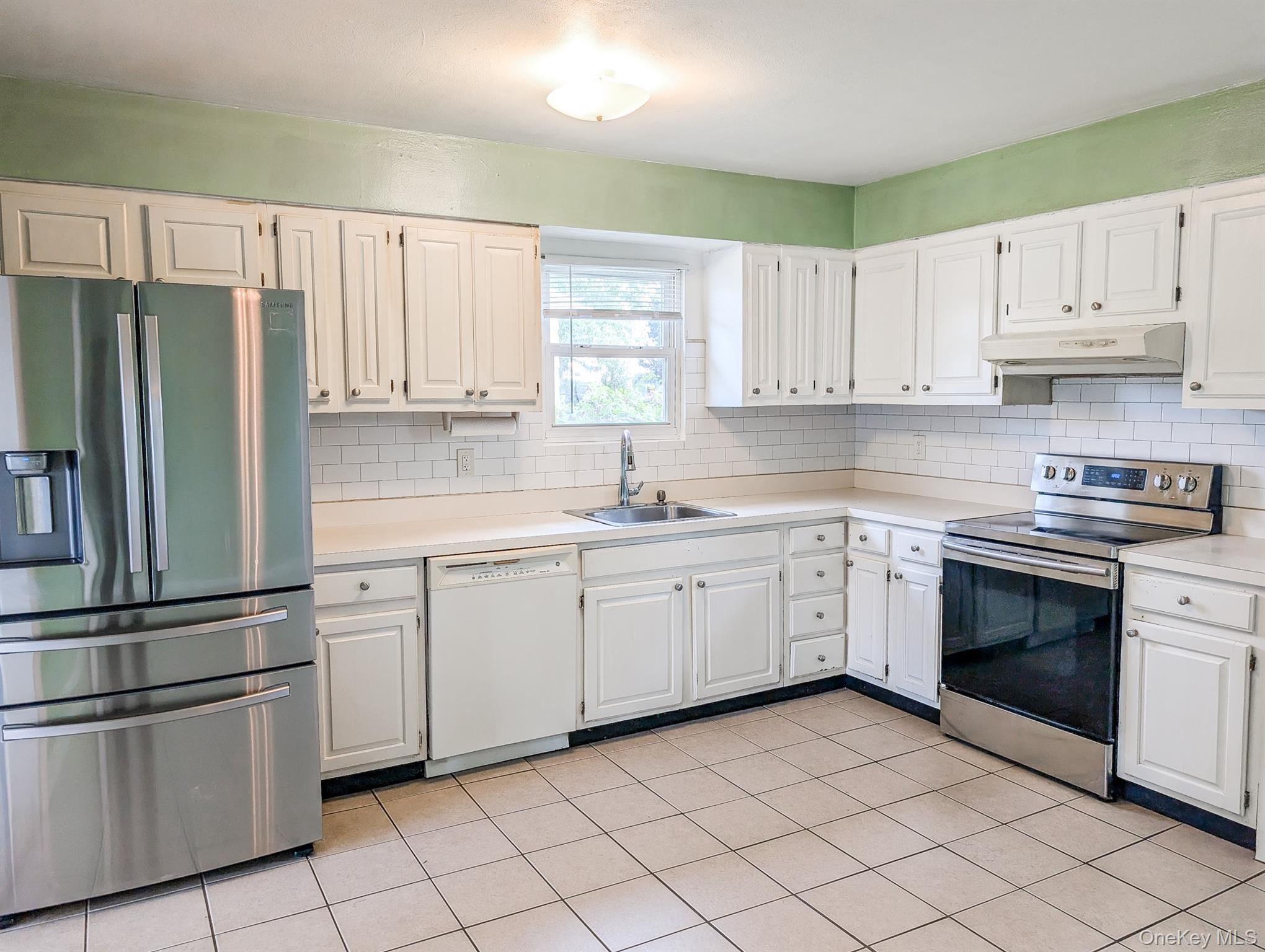 #6 photo, 16 Elm Road, サフォーク郡 Mastic Beach , NY 11951