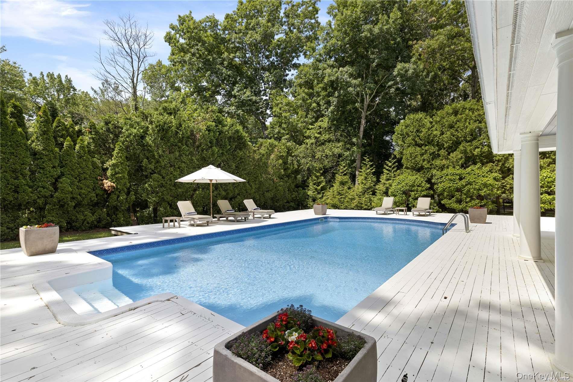 #10 photo, 25 Deerwood Path, Sag Harbor , NY 11963