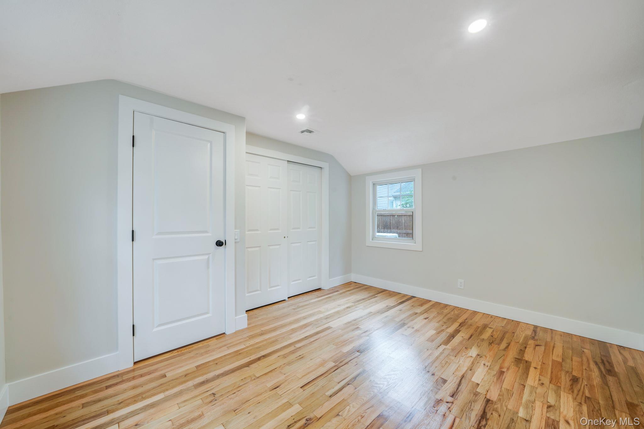 #18 photo, 40 Irving Johnson Street, サフォーク郡 East Northport , NY 11731