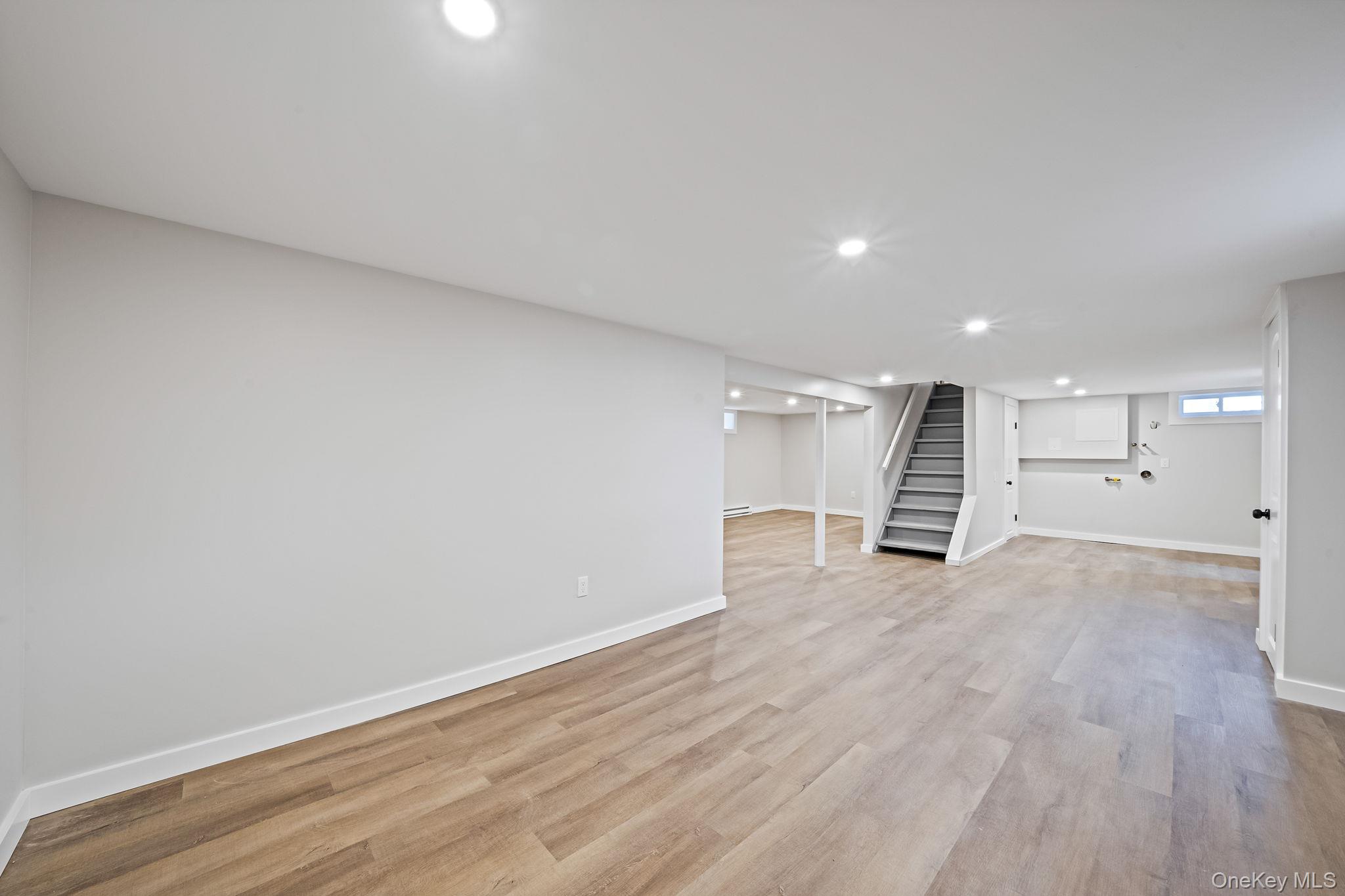 #20 photo, 40 Irving Johnson Street, サフォーク郡 East Northport , NY 11731