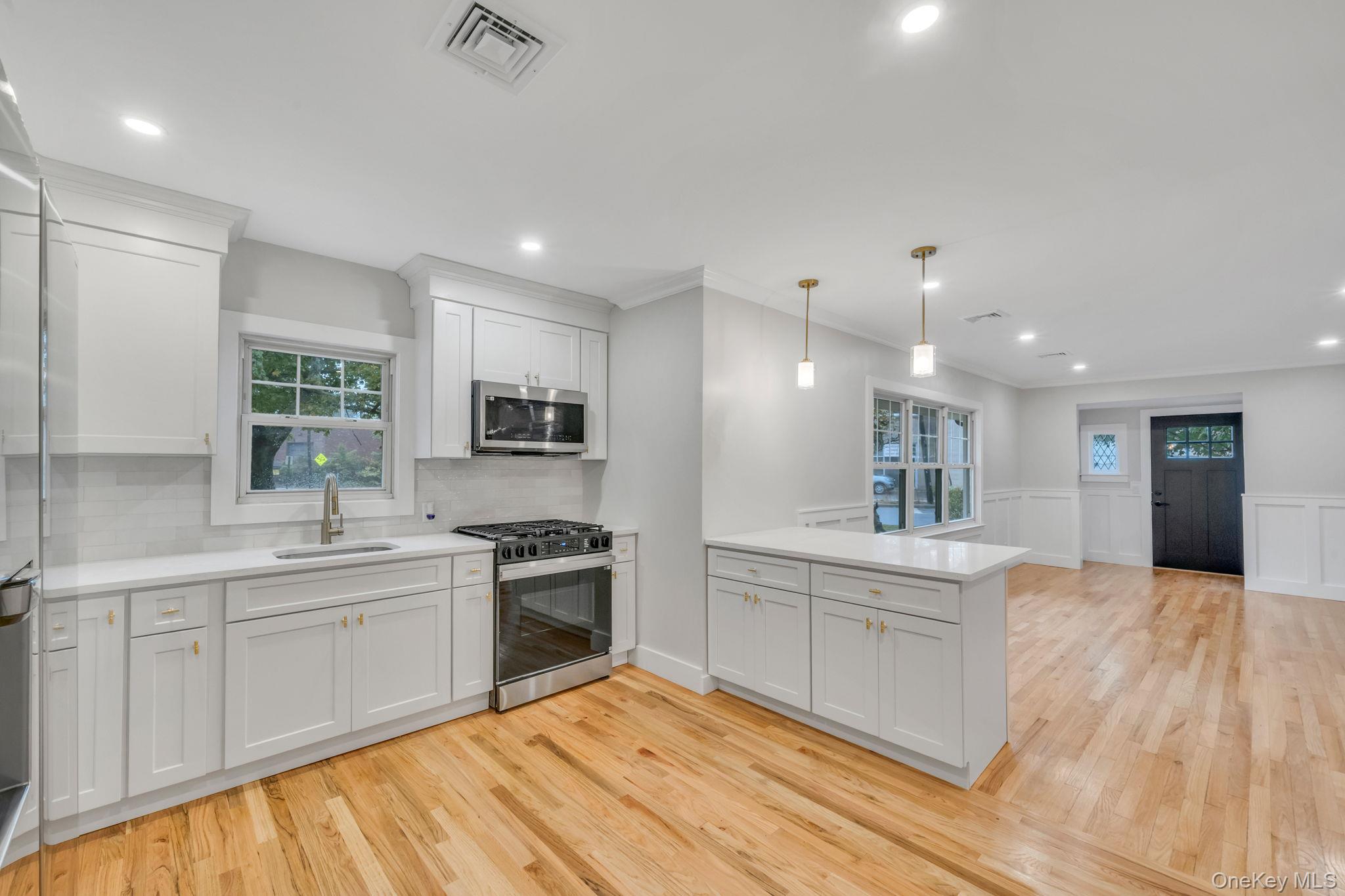 #7 photo, 40 Irving Johnson Street, サフォーク郡 East Northport , NY 11731