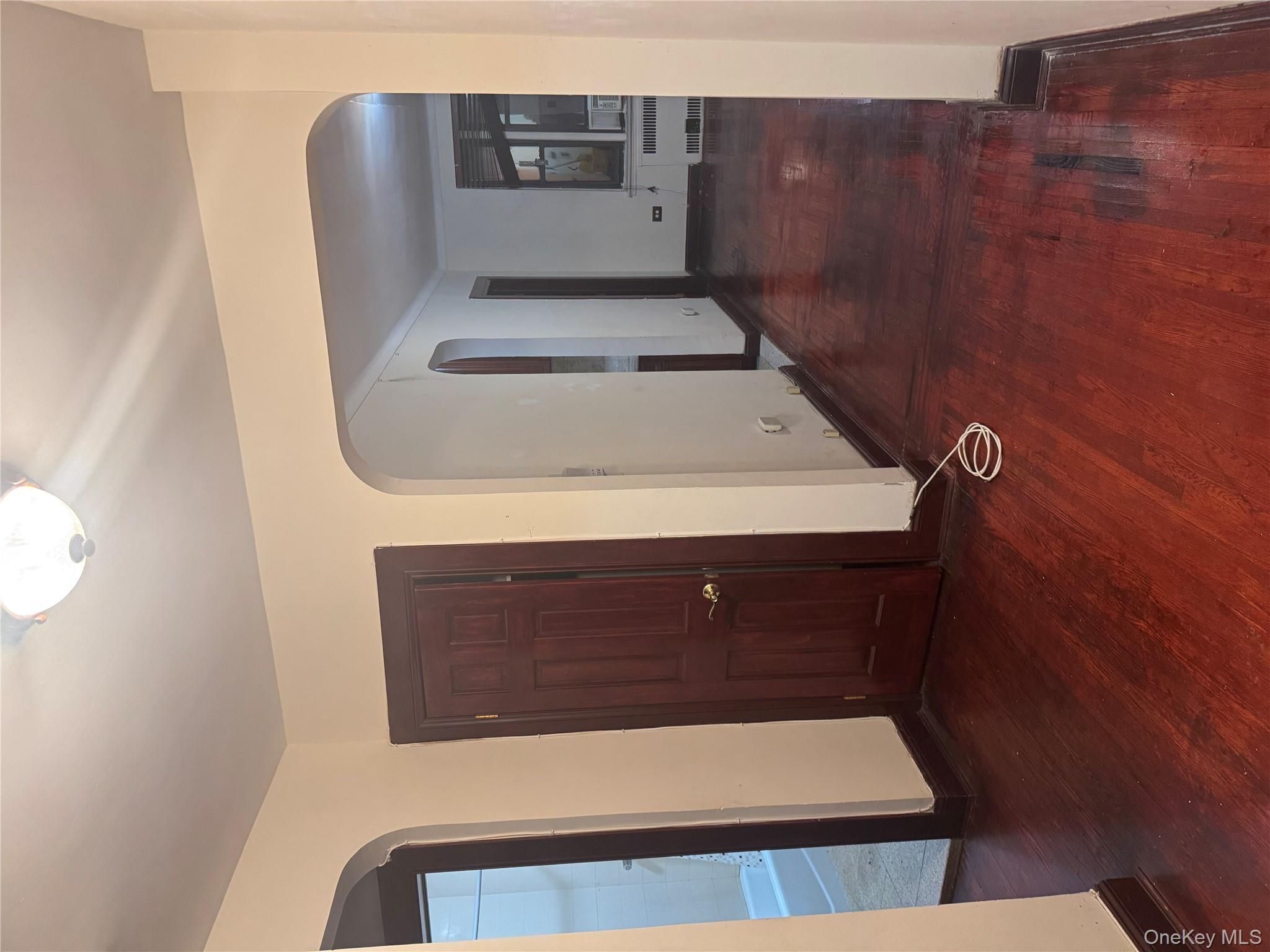 #20 photo, 8009 35 Ave 35th Ave Avenue, Jackson Heights , NY 11372