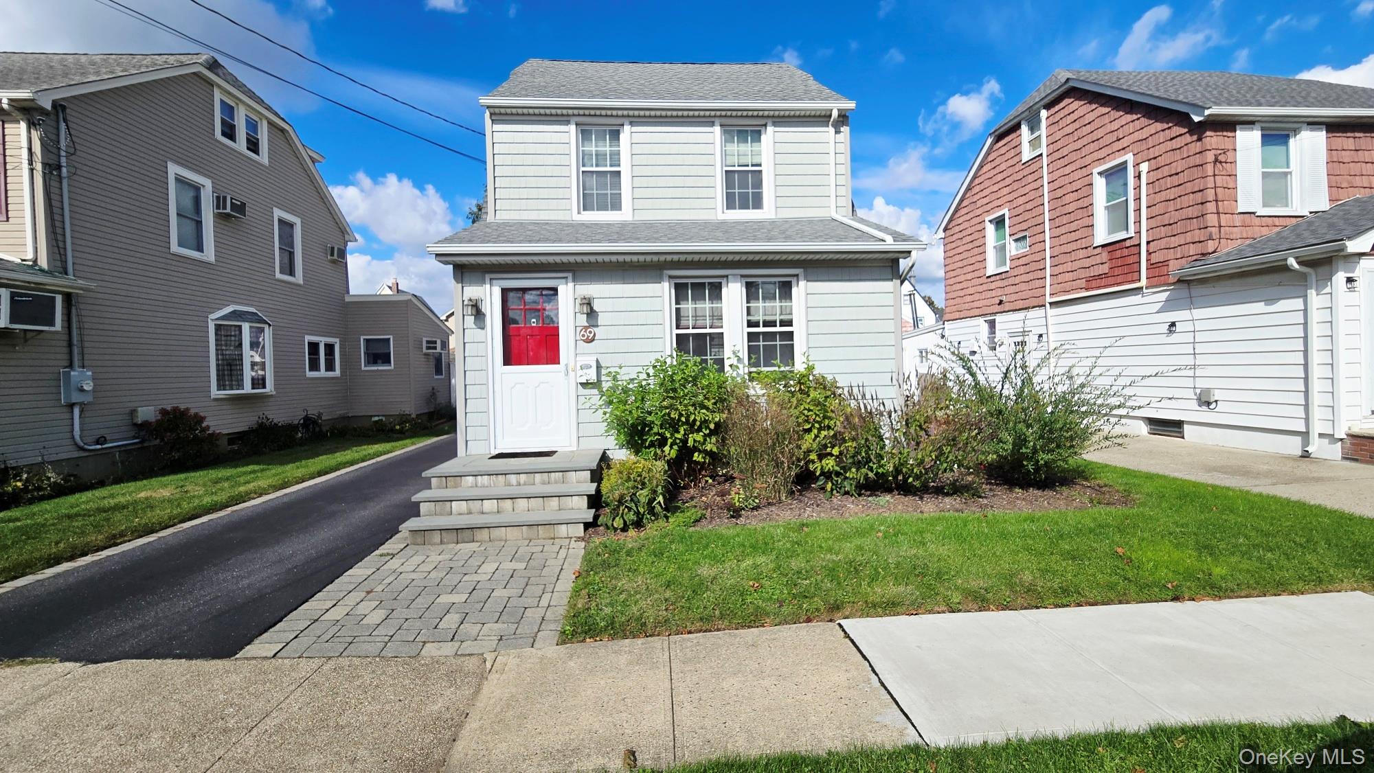 #1 photo, 69 Harvard Street, ナッソー郡 Williston Park , NY 11596