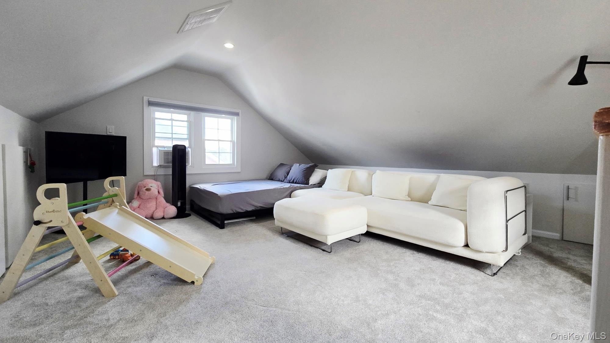 #13 photo, 69 Harvard Street, ナッソー郡 Williston Park , NY 11596