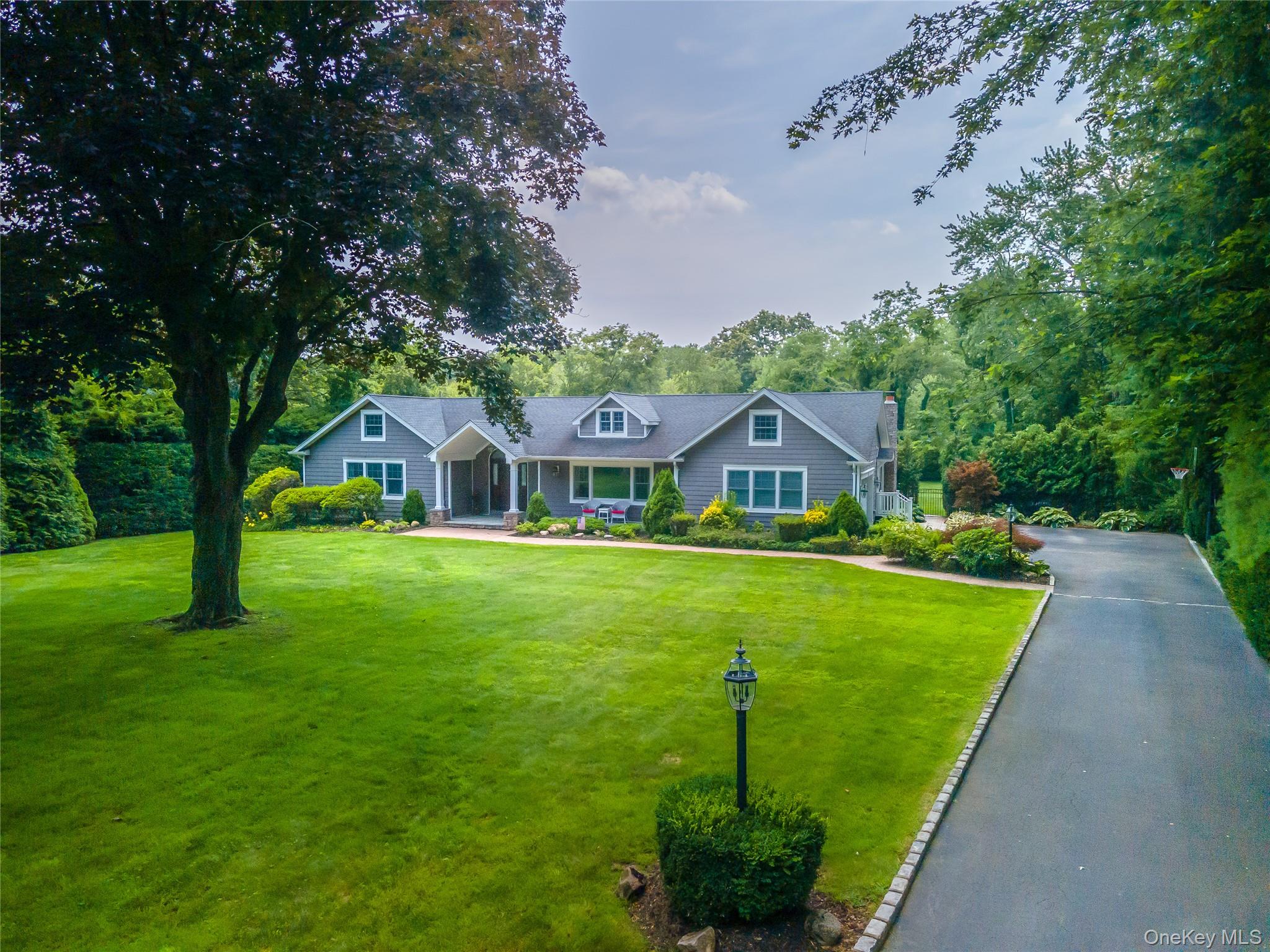 #2 photo, 29 Fox Hollow Lane, ナッソー郡 Old Westbury , NY 11568