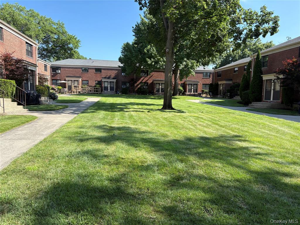 #1 photo, 220-26 73rd Avenue, クイーンズ区 Bayside , NY 11364