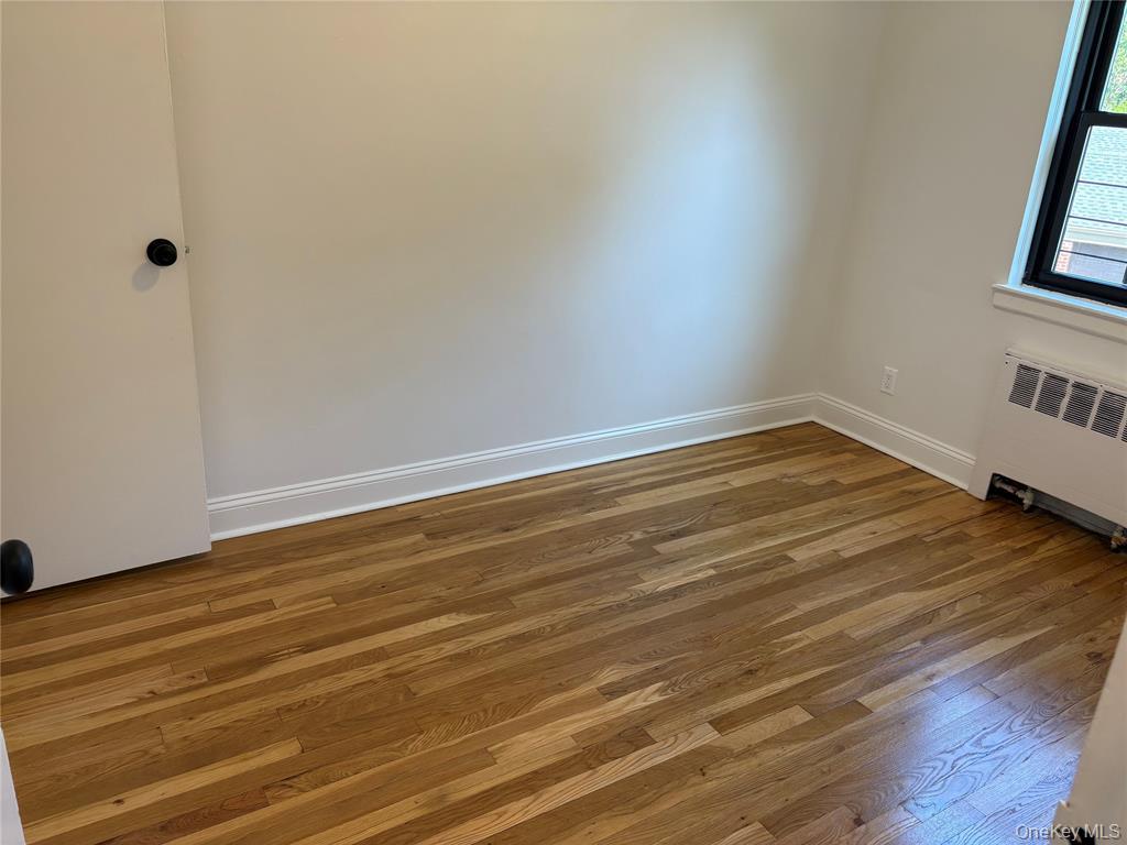 #11 photo, 220-26 73rd Avenue, クイーンズ区 Bayside , NY 11364