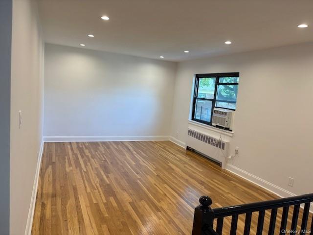 #3 photo, 220-26 73rd Avenue, クイーンズ区 Bayside , NY 11364