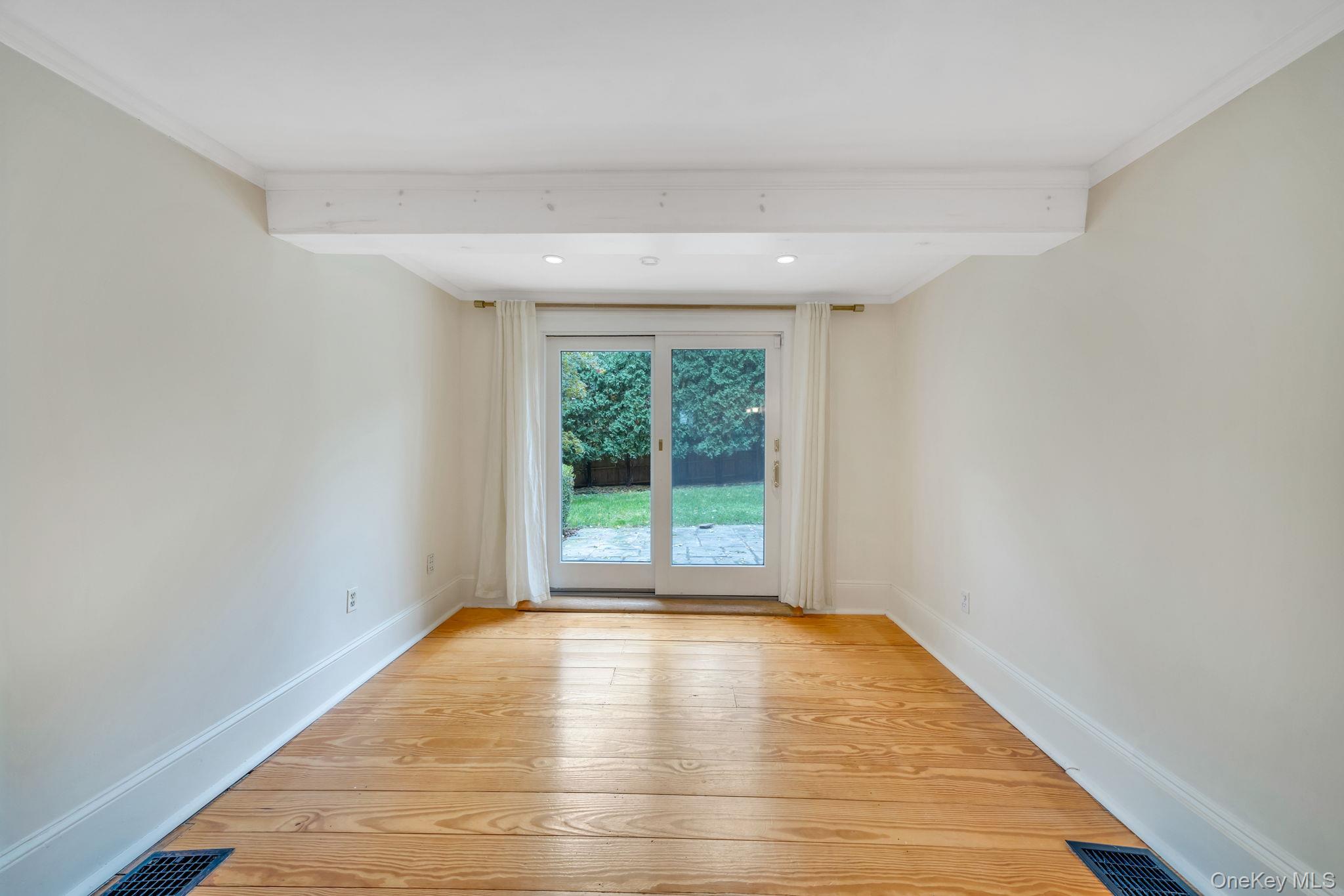 #13 photo, 69 Hollow Road, サフォーク郡 Stony Brook , NY 11790