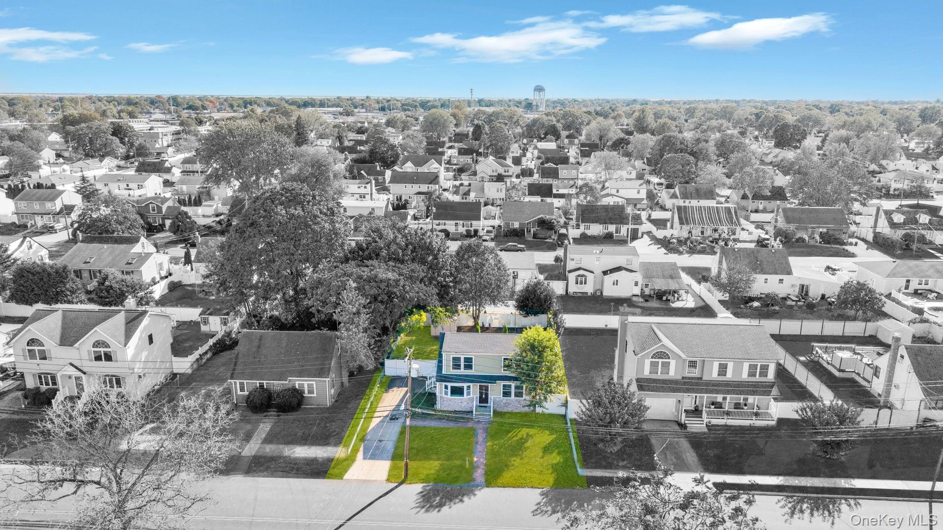 #5 photo, 259 35th Street, サフォーク郡 Lindenhurst , NY 11757