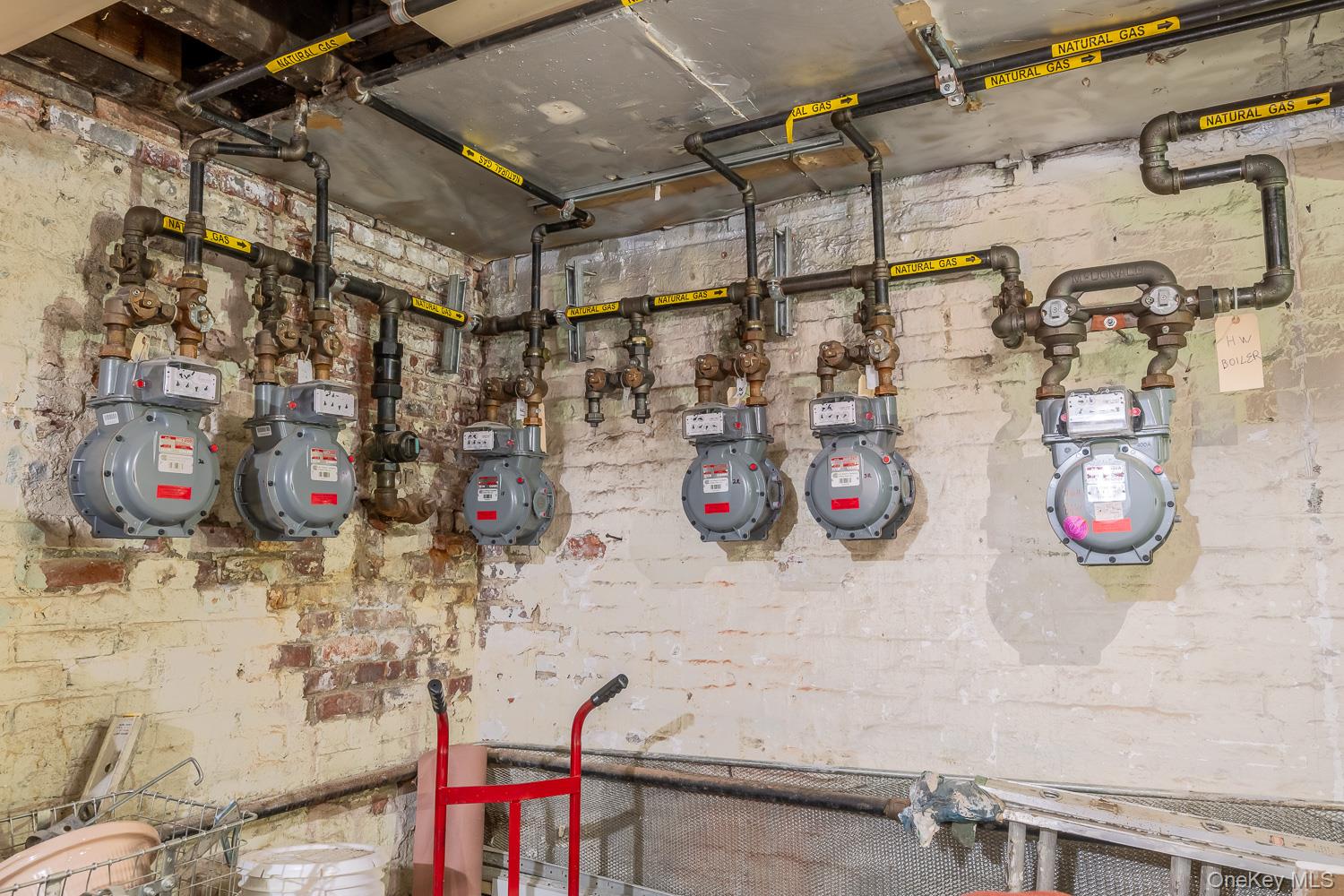 #18 photo, 3414 33rd Street, クイーンズ区 Astoria , NY 11106