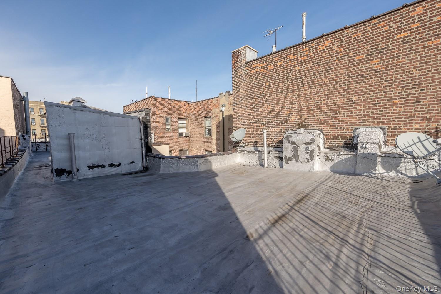 #4 photo, 3414 33rd Street, クイーンズ区 Astoria , NY 11106